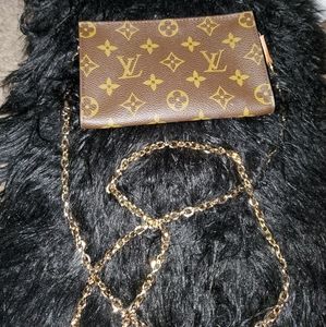 Louis Vuitton Mini Bucket Pochette Accessoires PM